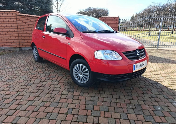 Volkswagen Fox cena 7999 przebieg: 145611, rok produkcji 2005 z Staszów małe 326